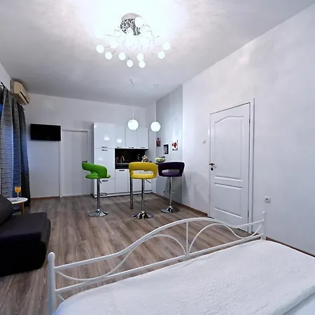 Apartment Sandra, *