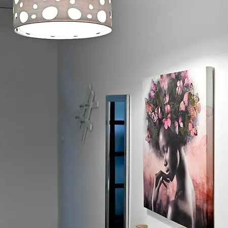 דירה Sandra, אימוטסקי