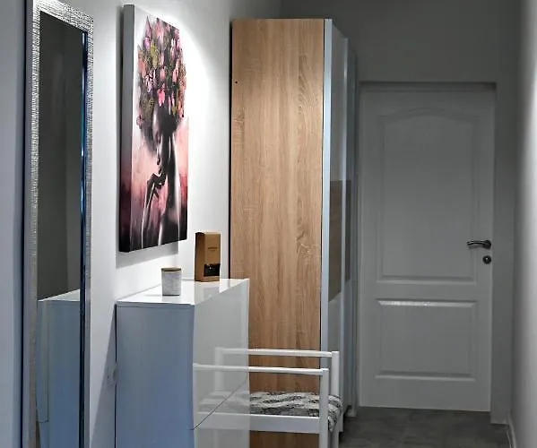 Sandra, Apartamento Imotski